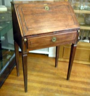 Lady's Desk, Walnut, Slant Front, circa 1790's