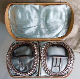 FINE PAIR of American Provenace Georgian Paste Shoe Buckles in original Box