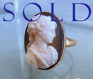 HARDSTONE CAMEO Rose Gold Ring