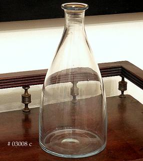 MALLET-SHAPE carafe / decanter 