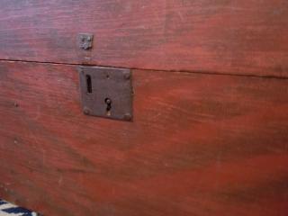 Great original hardward, but down-hanging latch missing