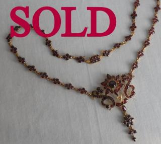 FLORAL CENTER Antique Bohemian Garnets Necklace