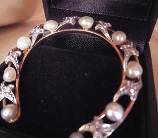 American, Circa 1915 Eight old mine cut diamonds total 1/3 carat