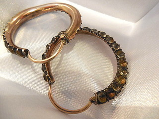 Turning Hoop Earrings, Topaz-look Strass & Rose Gold, late Georgian