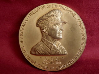 From family of Douglas MacArthur scarce ORINGINAL ISSUE Congressional Medal