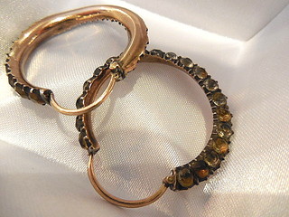 TURNING-HOOP EARRINGS,  late Georgian, circa 1800 - 1830's