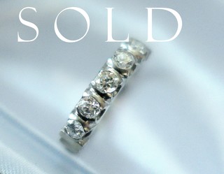 FIVE ROUND BRILLIANT DIAMONDS BAND, total 1/2ct