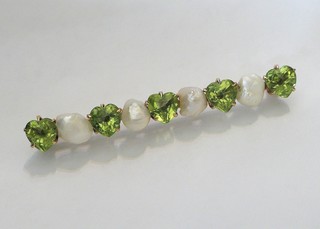 PERIDOT HEARTS & TENNESSEE RIVER PEARLS