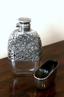 VICTORIAN STERLING 1899 (dated) Silver & Glass Flask