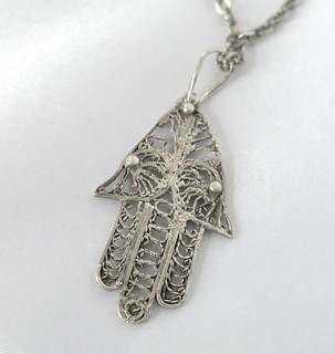 OLD FILIGREE SILVER "HAND OF FATIMA" (HAMSA) 26" CHAIN NECKLACE