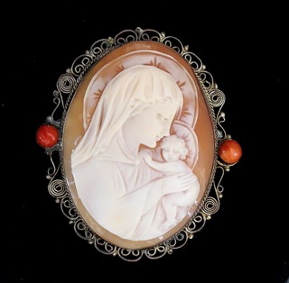 CROSSES, Christian medals & reliquaries