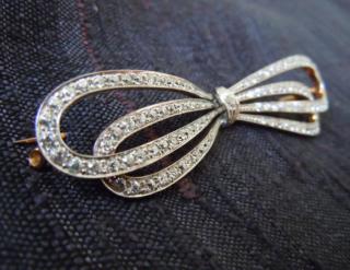 Edwardian RIBBON OF DIAMONDS Bow Brooch