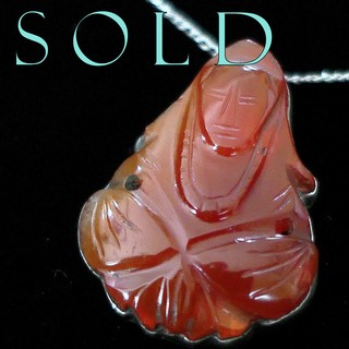 CARNELIAN DIMINUTIVE CARVED BUDDHA circa 1900-1920'S