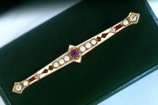OLD MINE CUT DIAMONDS, RUBY, NATURAL PEARLS & ENAMEL