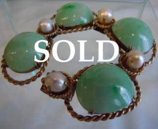 "MOSS-IN-SNOW" JADE vintage bracelet