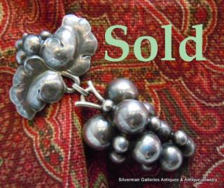 HANGING GRAPES Georg Jensen Art Nouveau Pendant Brooch, large