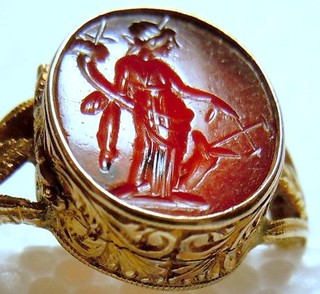 Roman goddess 'FORTUNA' (called Tyche by the Greeks) carnelian intaglio in exceptional gold Vinaigrette ring
