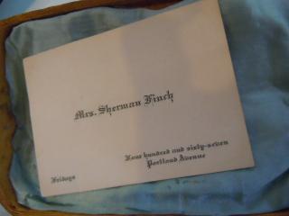 3" x 2" calling card of Mrs. Sherman Finch